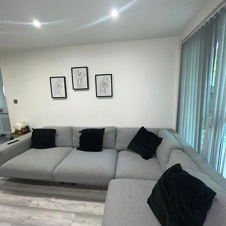 Luxury 1 Bedroom Apartment Bromley Eltham Luaran gambar